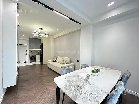 Satılır 2 otaqlı yeni tikili 60 m²