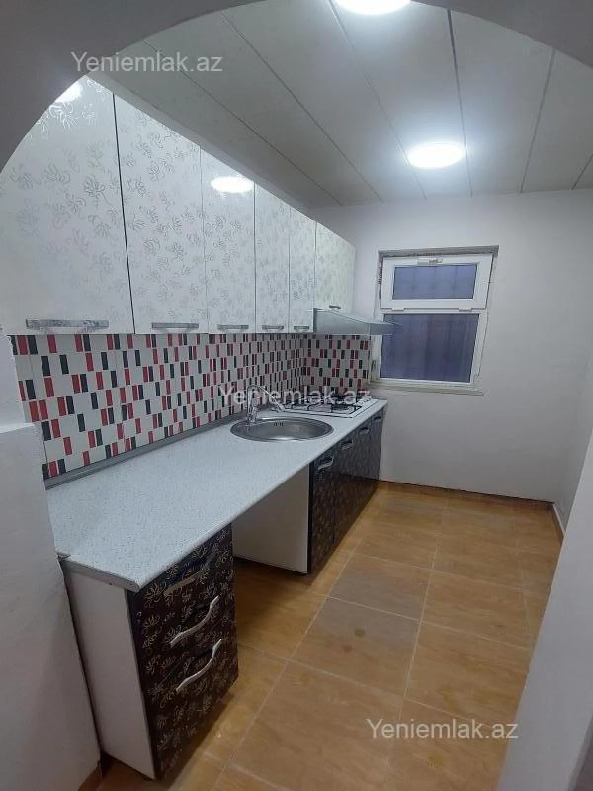 Satılır 2 otaqlı həyət evi 50 m²