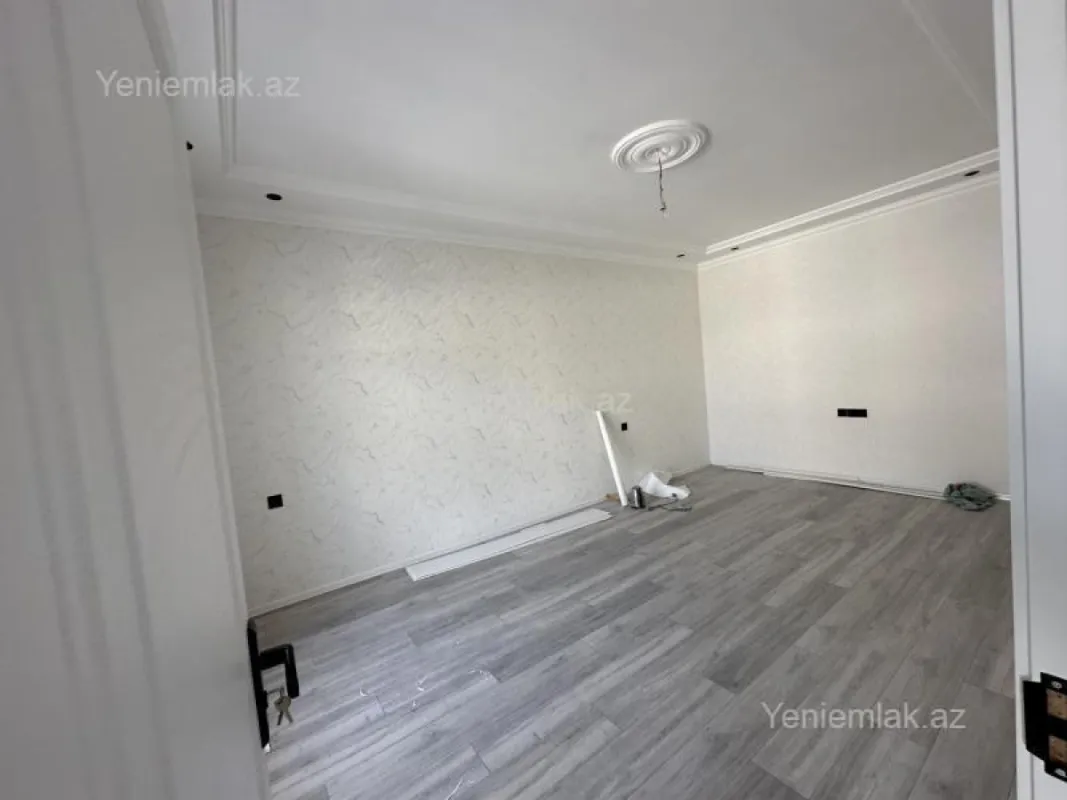 Satılır 4 otaqlı həyət evi 130 m²