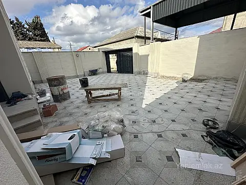 Satılır 4 otaqlı həyət evi 130 m²