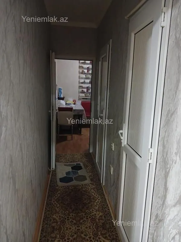 Satılır 3 otaqlı köhnə tikili 70 m²