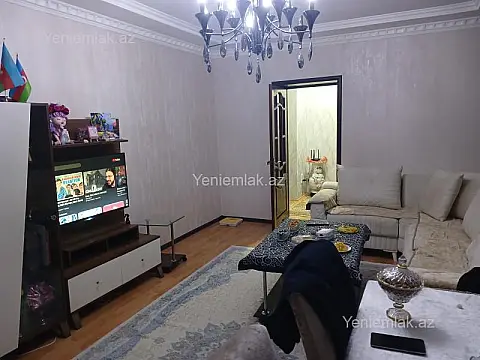Satılır 3 otaqlı köhnə tikili 70 m²