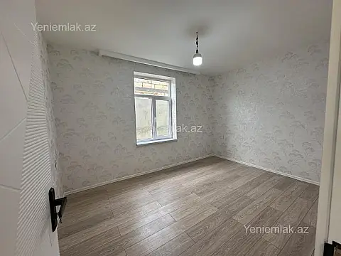 Satılır 4 otaqlı həyət evi 130 m²