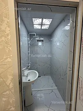 Satılır 4 otaqlı həyət evi 130 m²