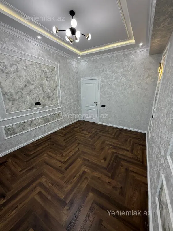 Satılır 2 otaqlı yeni tikili 70 m²