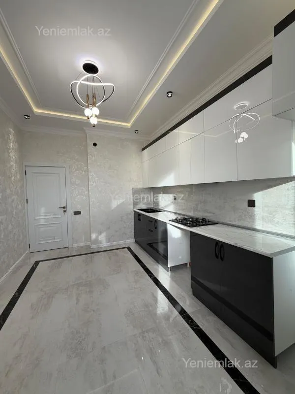 Satılır 2 otaqlı yeni tikili 70 m²