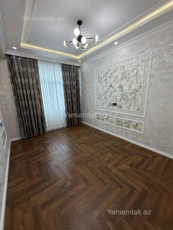Satılır 2 otaqlı yeni tikili 70 m²
