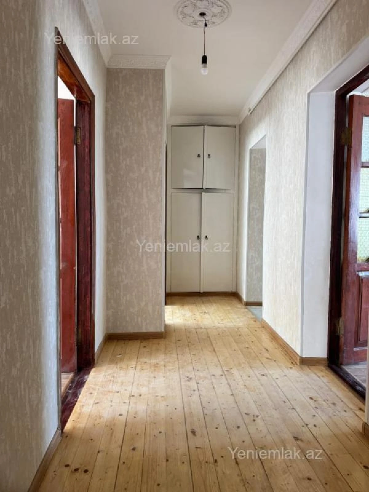 Satılır 3 otaqlı köhnə tikili 69 m²