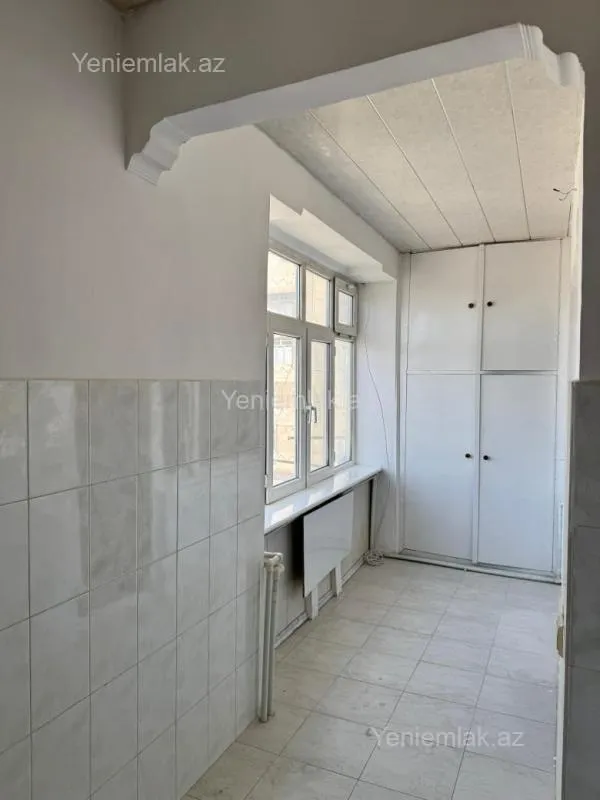 Satılır 3 otaqlı köhnə tikili 69 m²