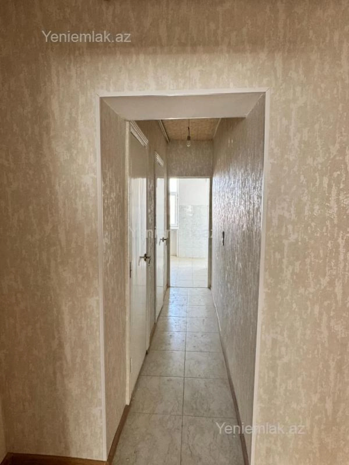 Satılır 3 otaqlı köhnə tikili 69 m²