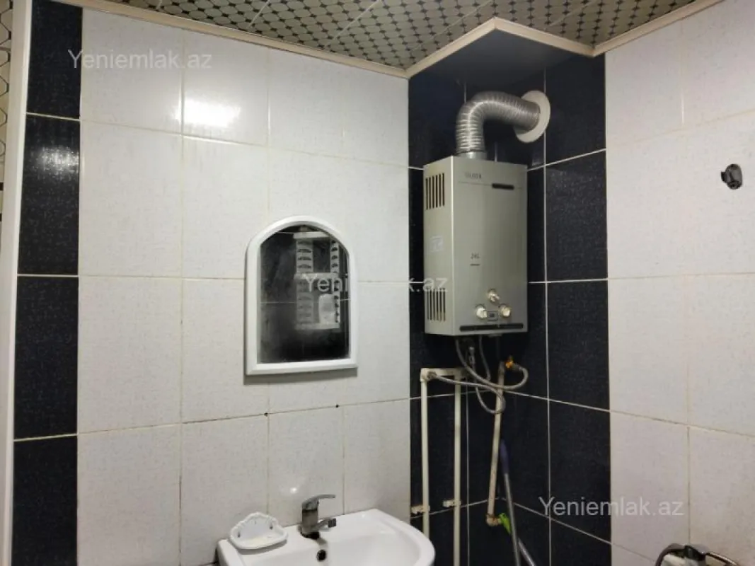 Satılır 1 otaqlı köhnə tikili 31 m²