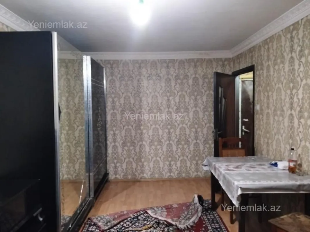 Satılır 1 otaqlı köhnə tikili 31 m²
