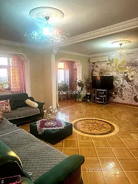 Satılır 5 otaqlı köhnə tikili 120 m² — Bakı, Nizami 5 otaq 120.00 m²