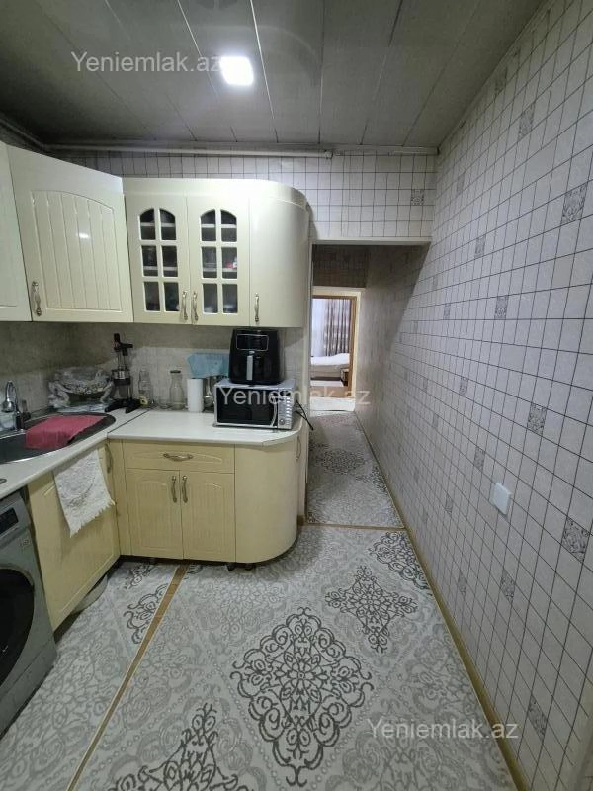 Satılır 3 otaqlı köhnə tikili 65 m²