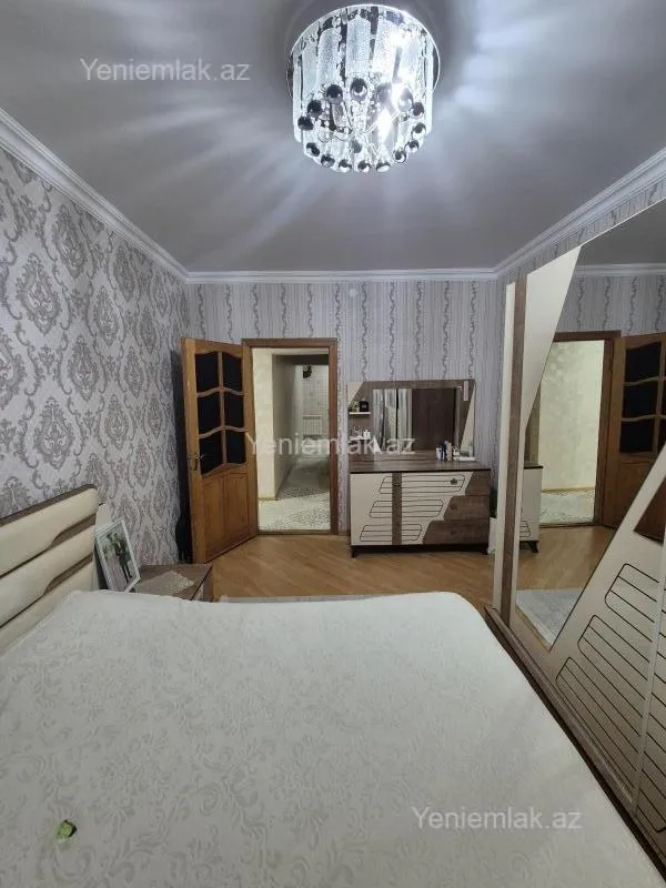 Satılır 3 otaqlı köhnə tikili 65 m²