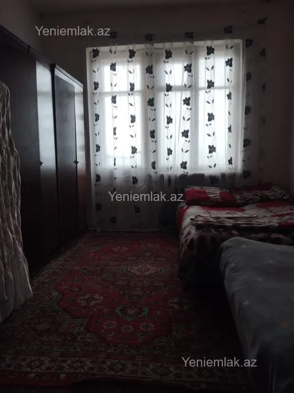 Satılır 2 otaqlı köhnə tikili 38 m²