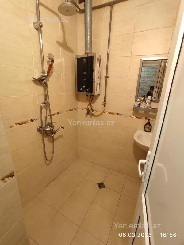 Satılır 2 otaqlı köhnə tikili 54 m²
