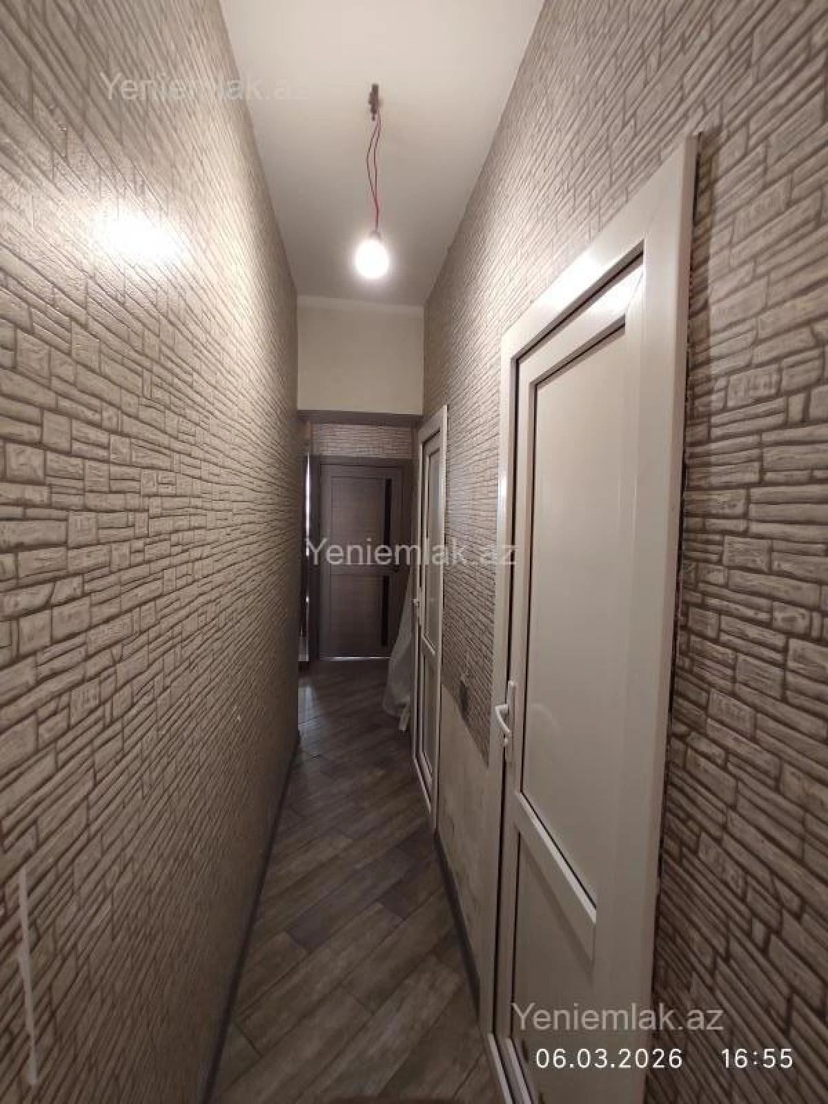 Satılır 2 otaqlı köhnə tikili 54 m²