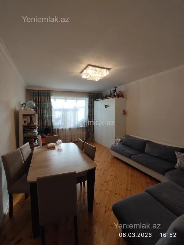 Satılır 2 otaqlı köhnə tikili 54 m²
