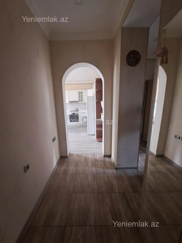 Satılır 3 otaqlı yeni tikili 79 m²