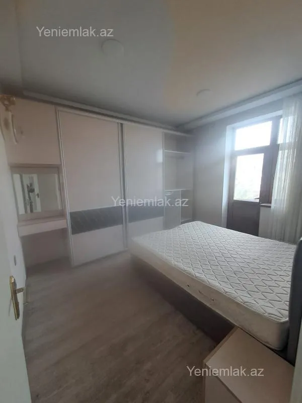 Satılır 3 otaqlı yeni tikili 79 m²