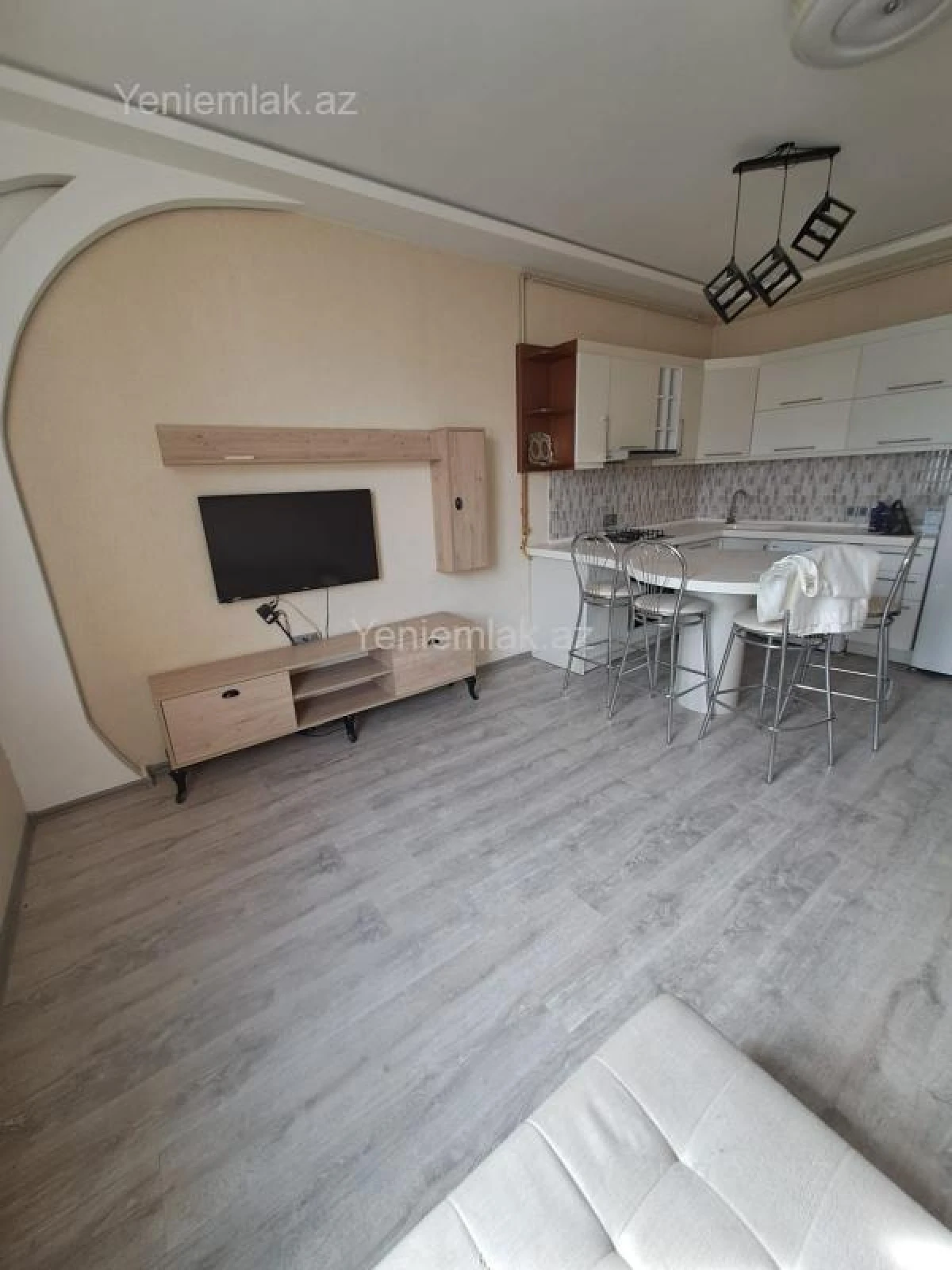 Satılır 3 otaqlı yeni tikili 79 m²
