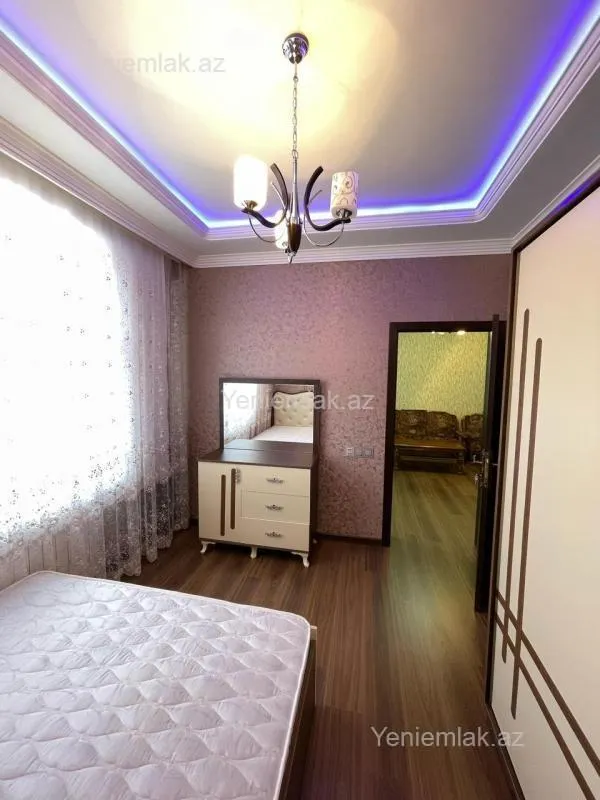 Satılır 3 otaqlı yeni tikili 74 m²