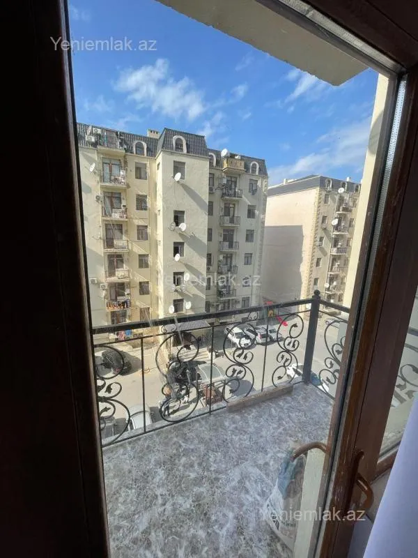 Satılır 3 otaqlı yeni tikili 74 m²