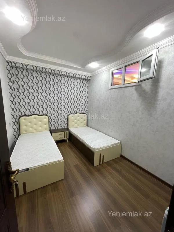 Satılır 3 otaqlı yeni tikili 74 m²