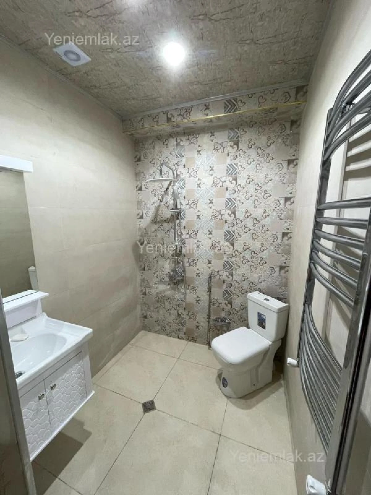 Satılır 3 otaqlı yeni tikili 74 m²