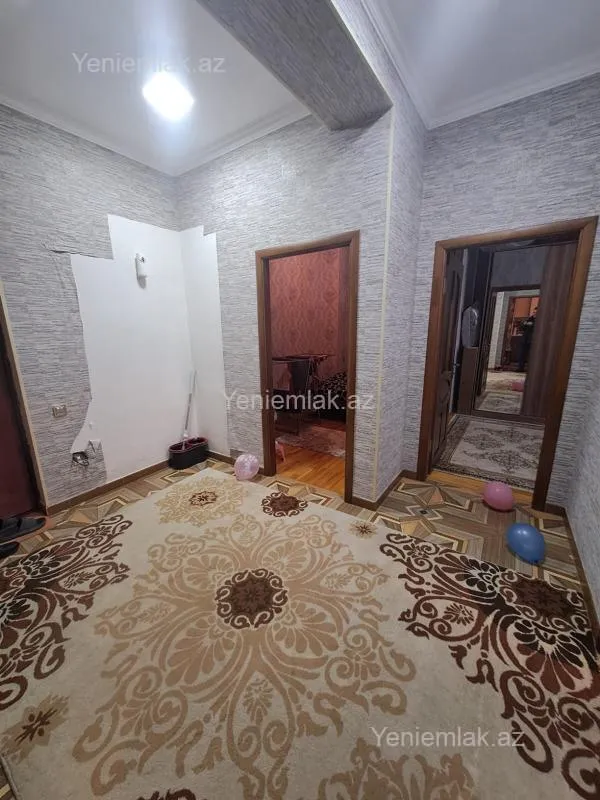 Satılır 3 otaqlı yeni tikili 82 m²