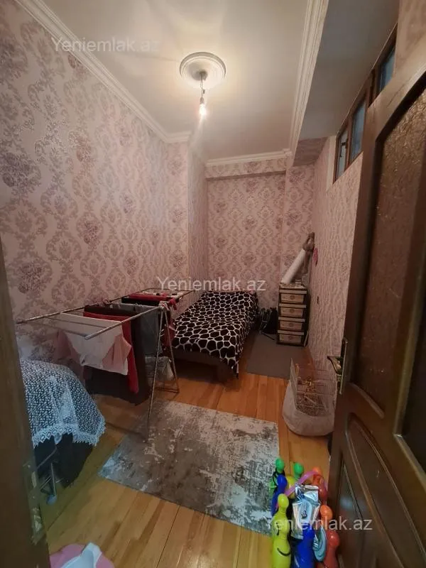 Satılır 3 otaqlı yeni tikili 82 m²