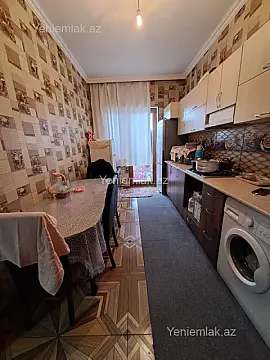Satılır 3 otaqlı yeni tikili 82 m²