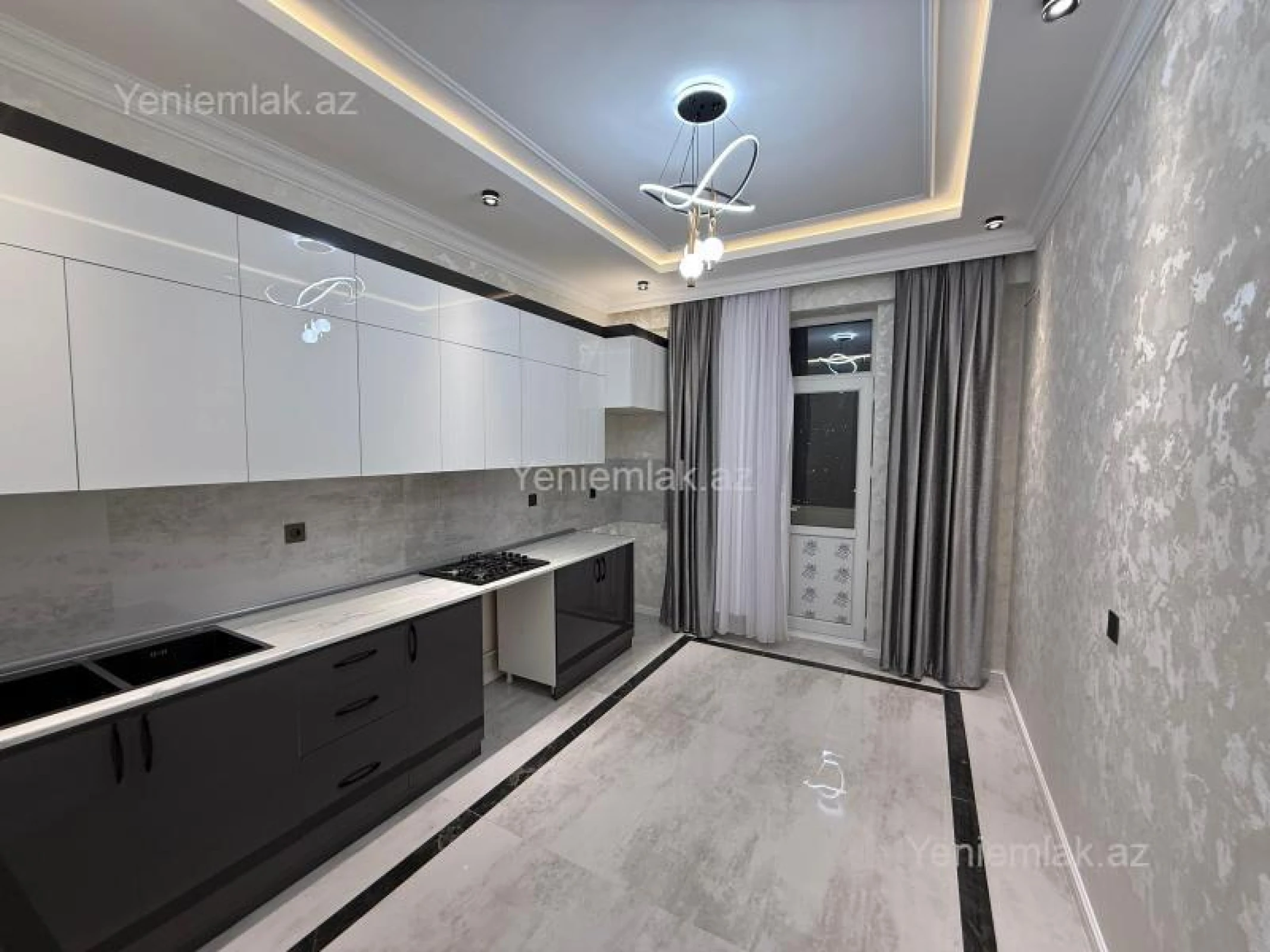 Satılır 2 otaqlı yeni tikili 70 m²