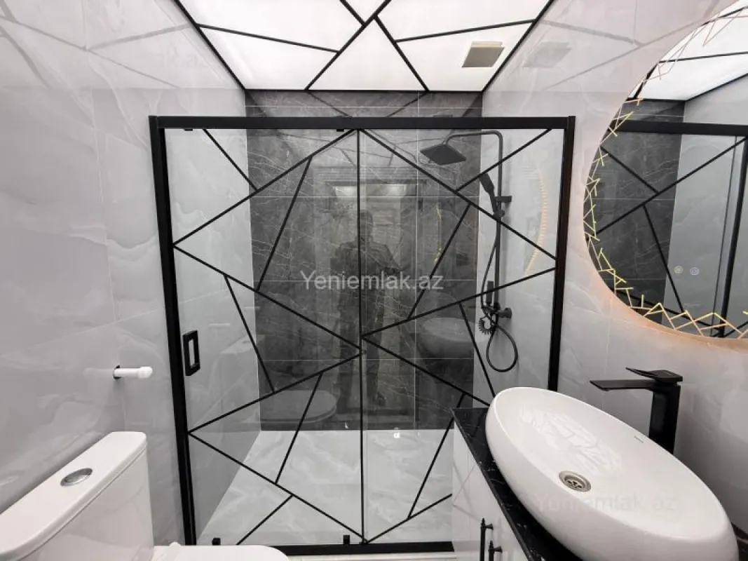 Satılır 2 otaqlı yeni tikili 70 m²