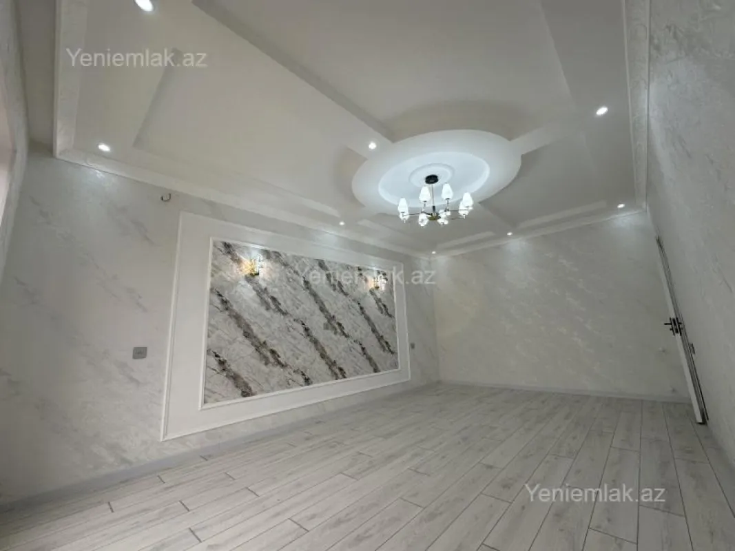 Satılır 4 otaqlı həyət evi 140 m²