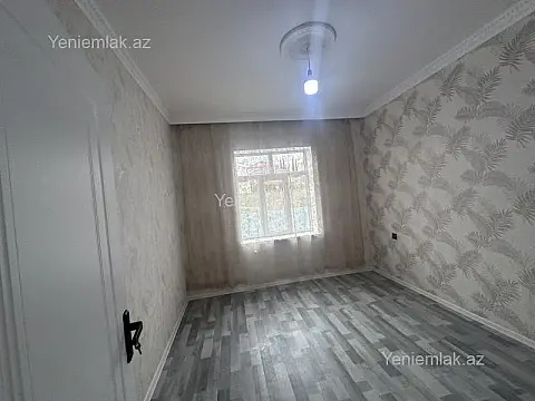 Satılır 4 otaqlı həyət evi 140 m²