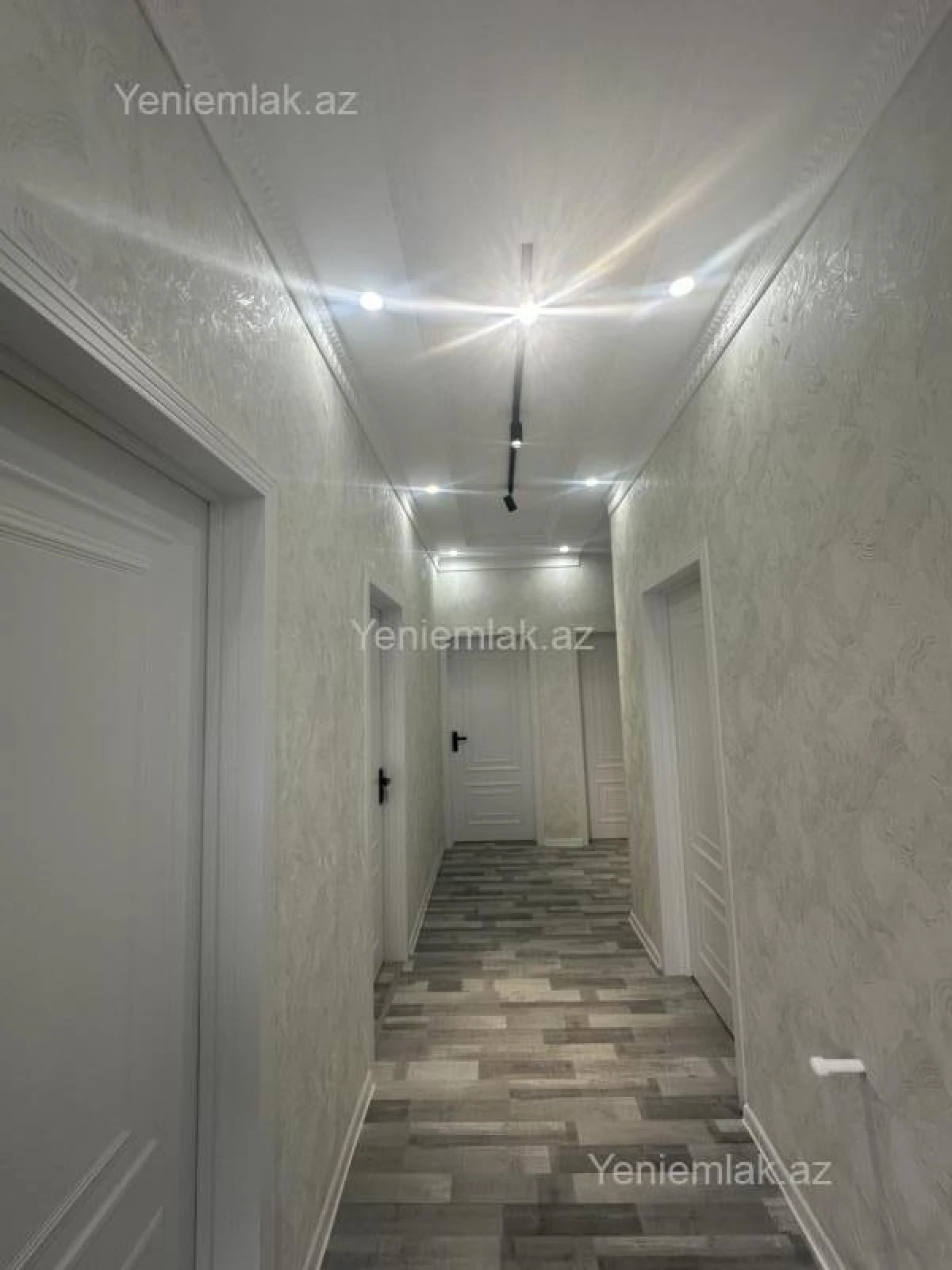 Satılır 4 otaqlı həyət evi 140 m²