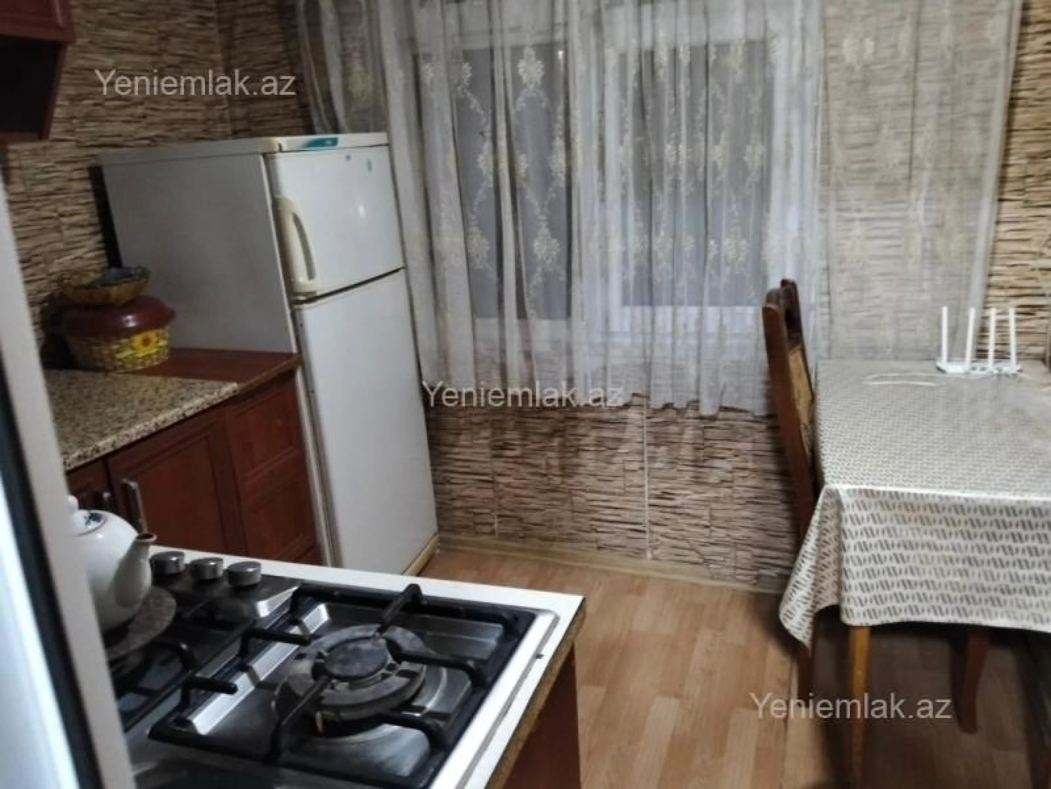 Satılır 1 otaqlı köhnə tikili 33 m²