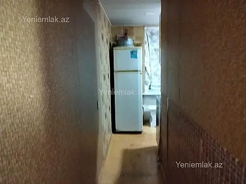 Satılır 1 otaqlı köhnə tikili 33 m²