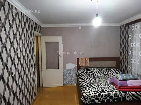 Satılır 1 otaqlı köhnə tikili 33 m²