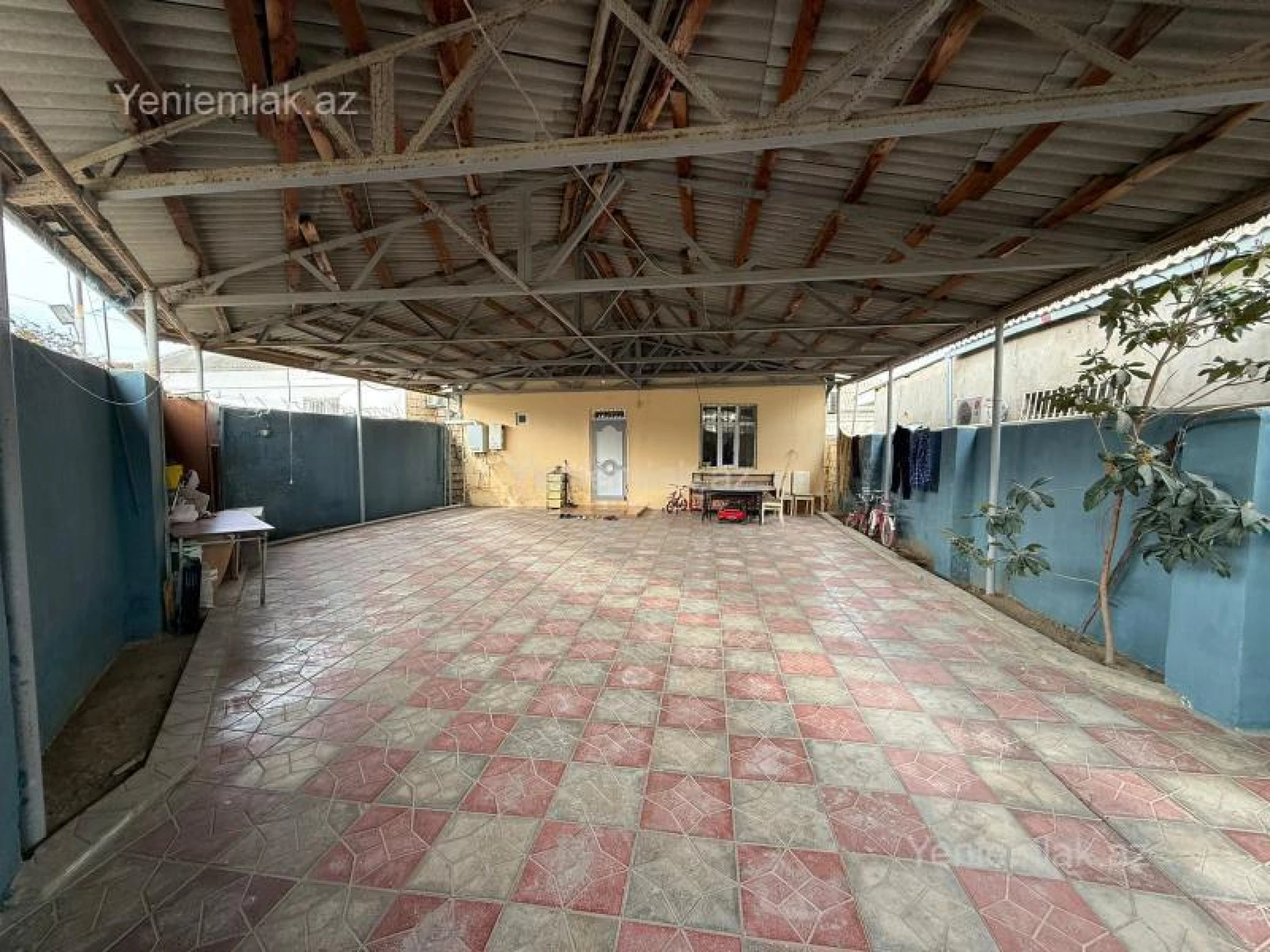 Satılır 3 otaqlı həyət evi 130 m²