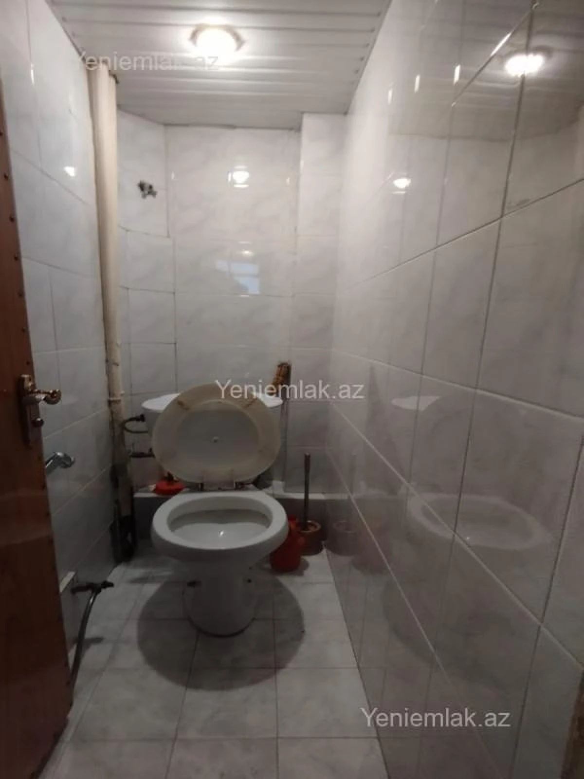 Satılır 2 otaqlı köhnə tikili 55 m²
