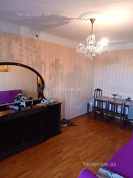 Satılır 2 otaqlı köhnə tikili 60 m²