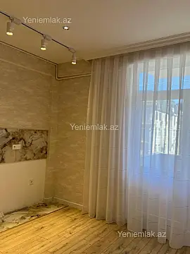 Satılır 3 otaqlı köhnə tikili 105 m²