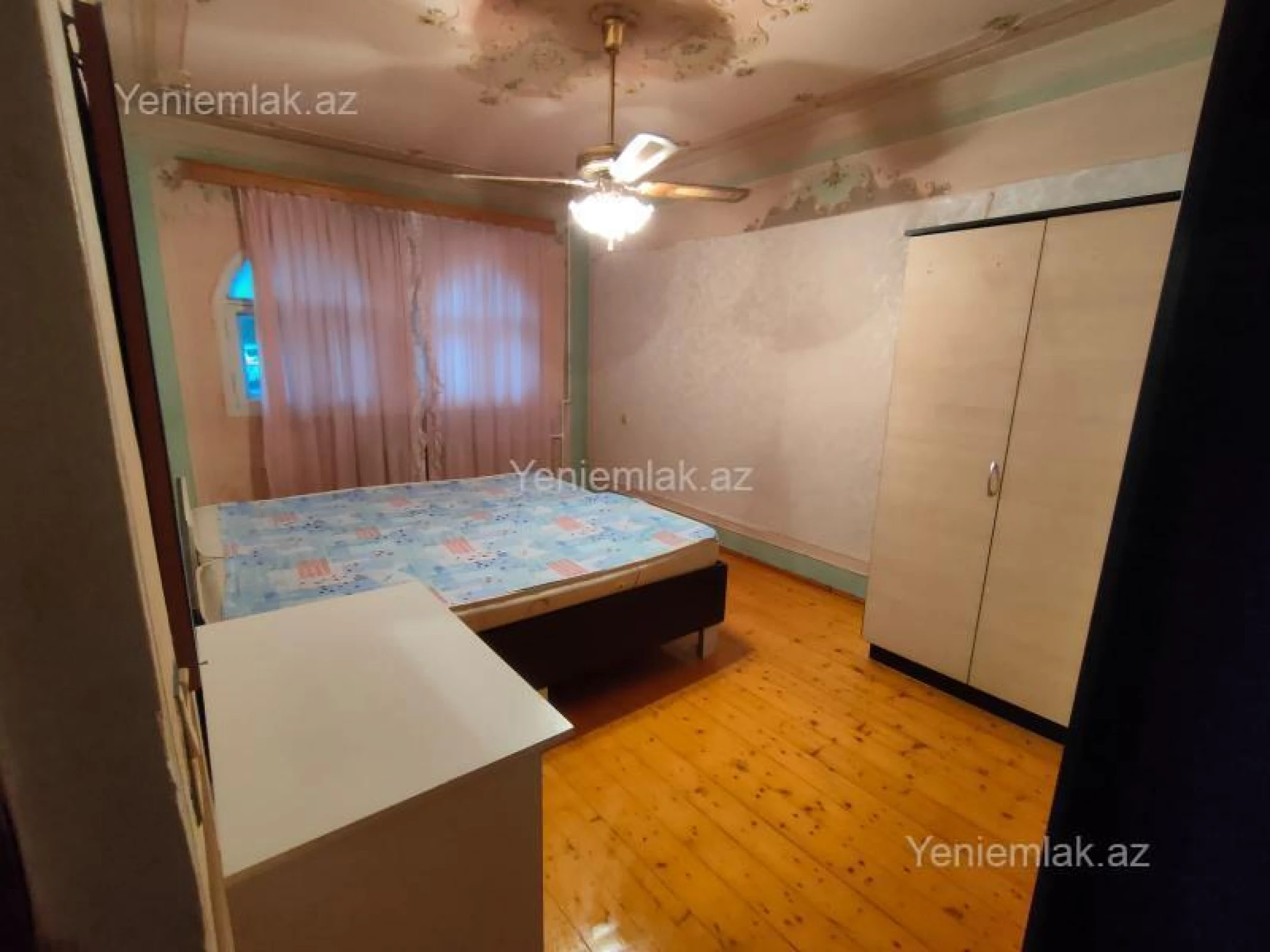 Satılır 3 otaqlı köhnə tikili 70 m²