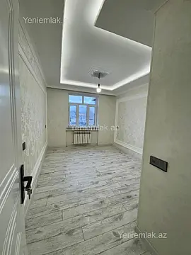 Satılır 2 otaqlı köhnə tikili 65 m²