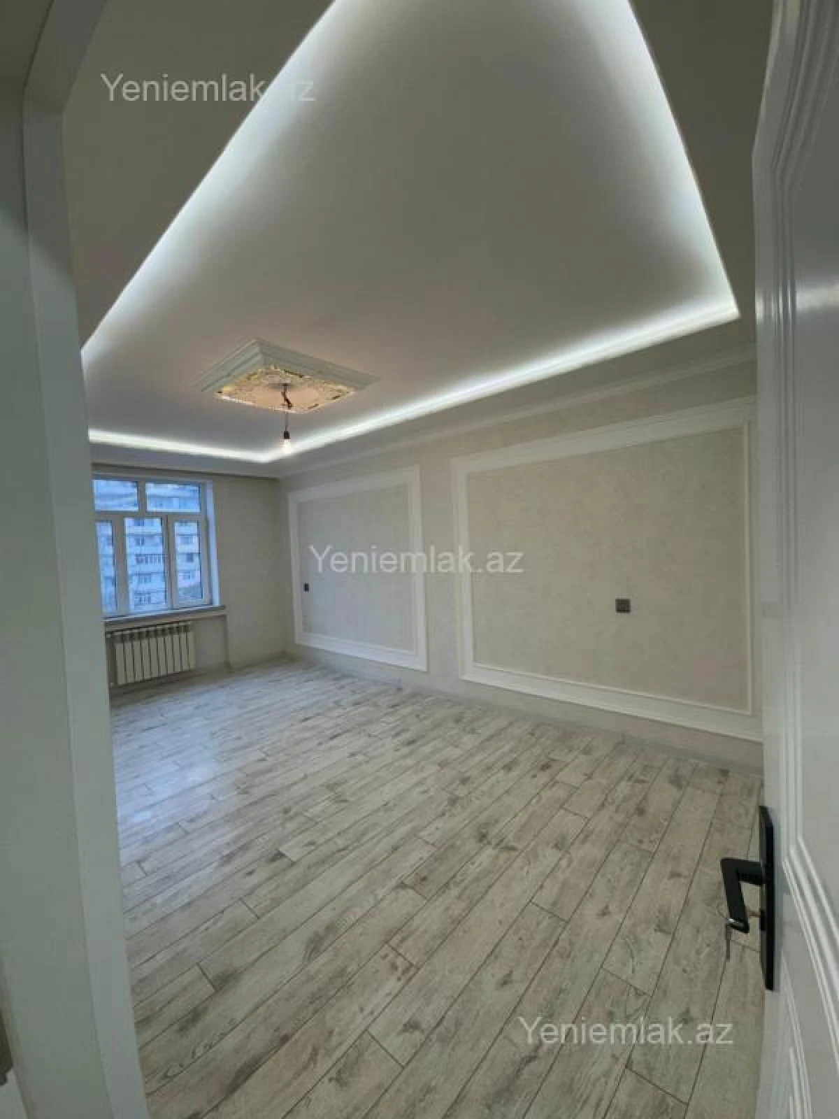Satılır 2 otaqlı köhnə tikili 65 m²