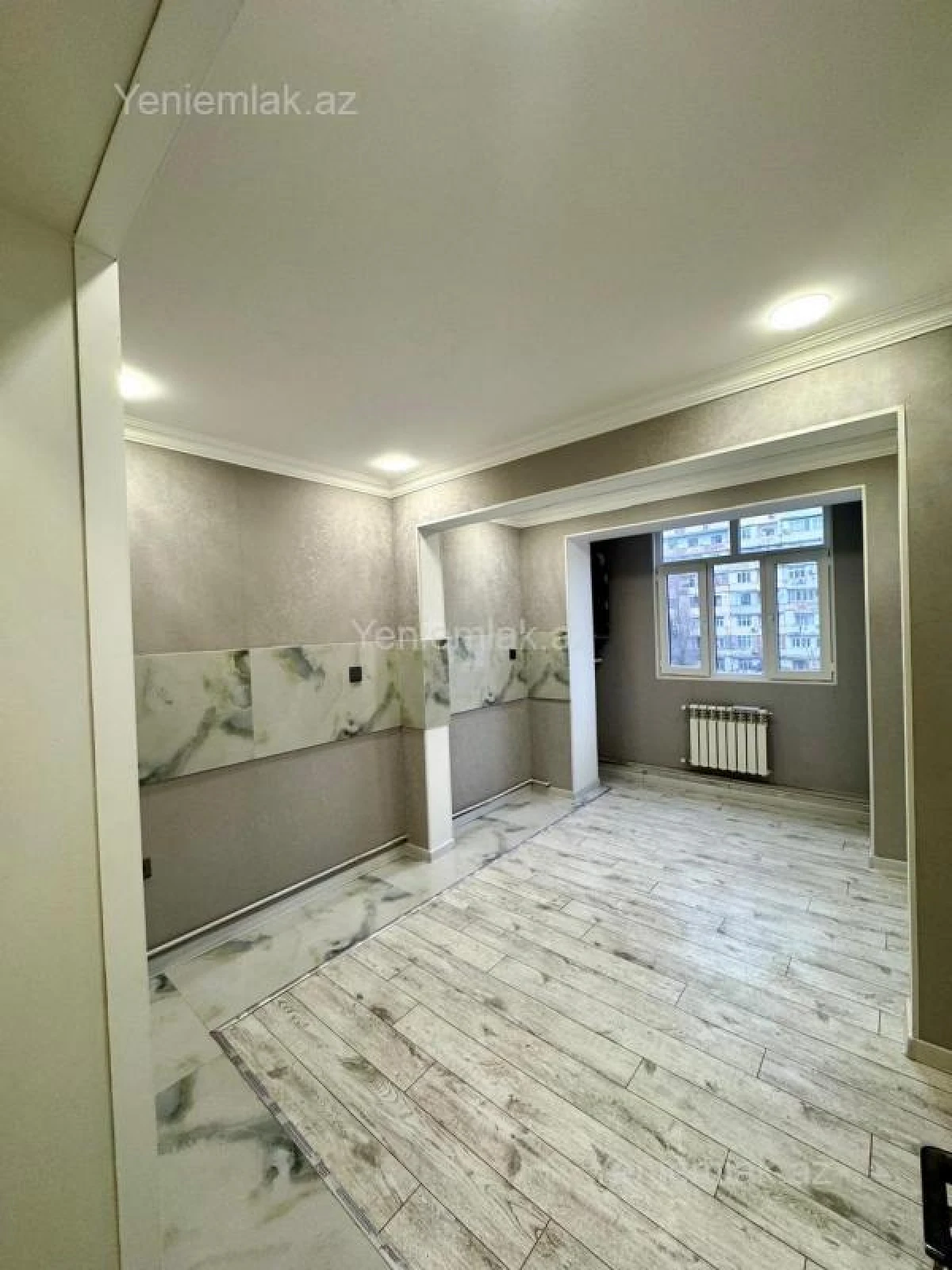 Satılır 2 otaqlı köhnə tikili 65 m²
