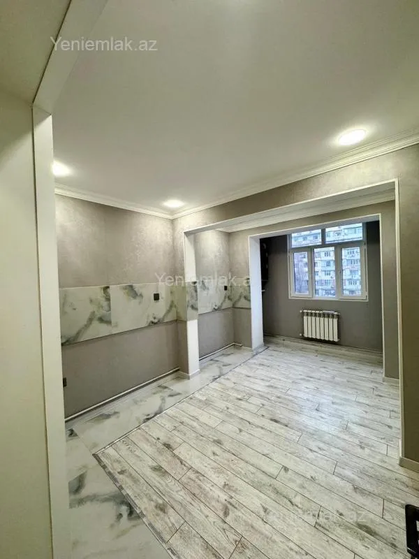 Satılır 2 otaqlı köhnə tikili 65 m²